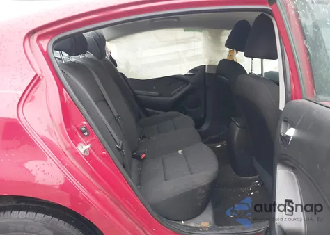 2016 Kia Forte Lx из США, поврежденный, VIN KNAFK4A61G5526226